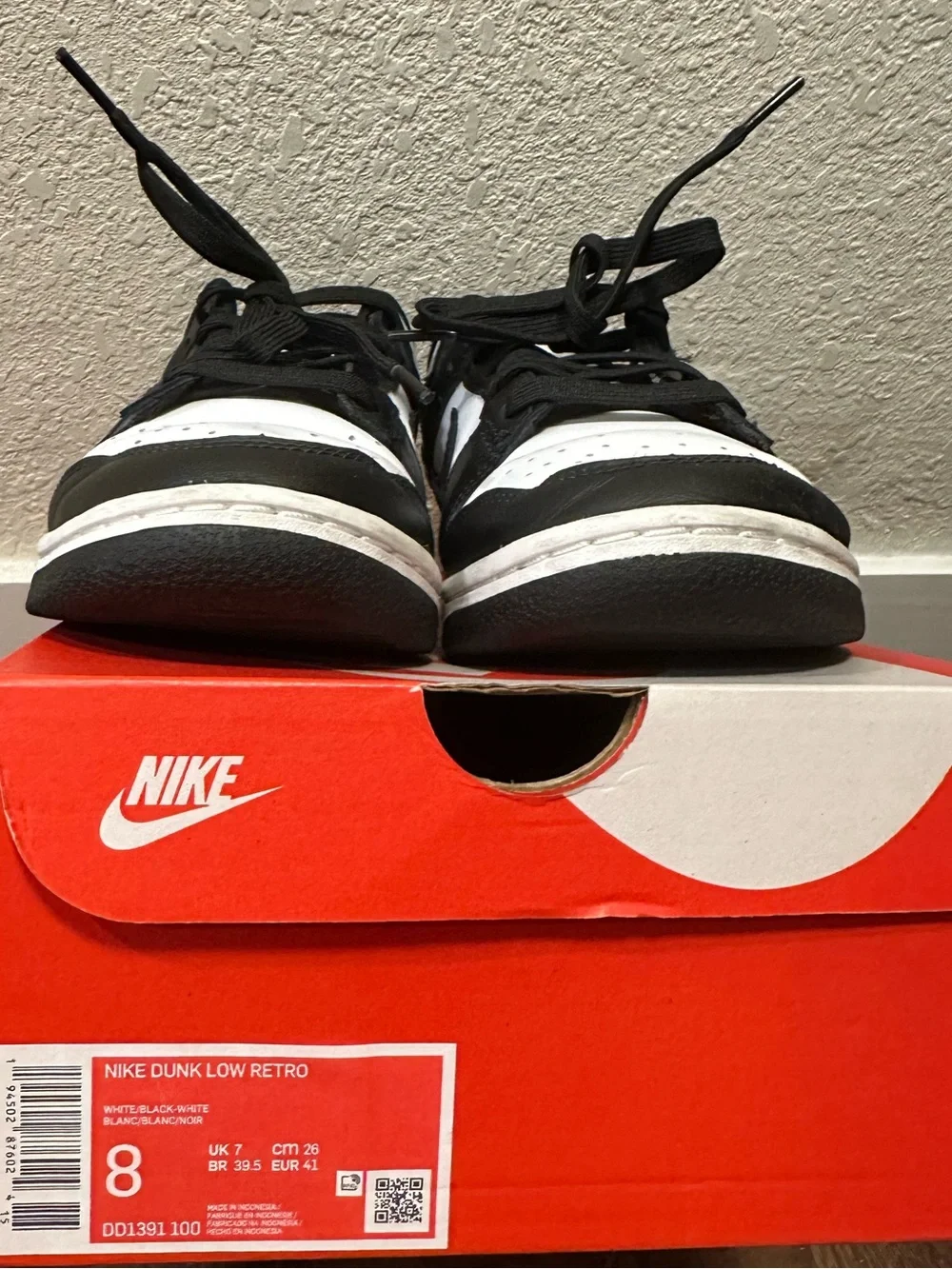 Nike Dunk Low Sneakers